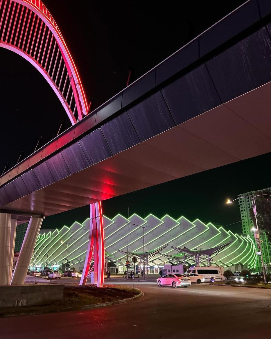 Hotel Paris Batumi Ngoại thất bức ảnh
