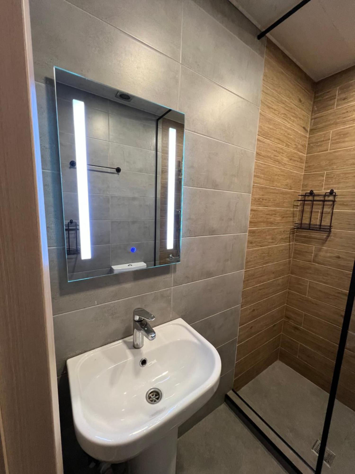 Hotel Paris Batumi Ngoại thất bức ảnh